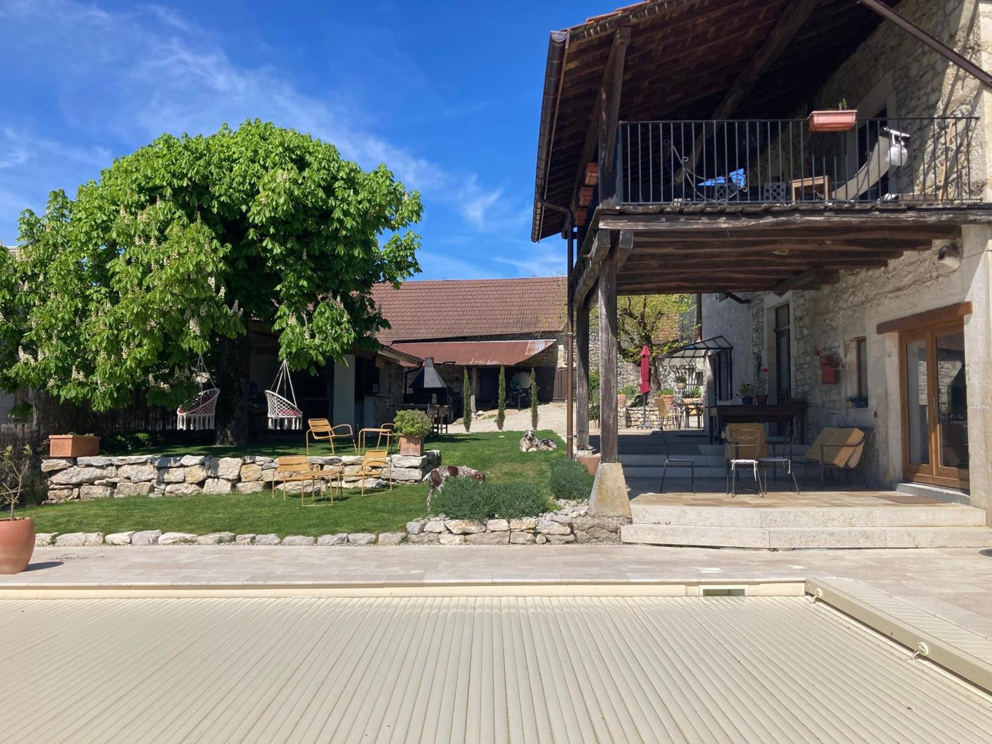 Le Clos Bo-M Marignieu Exteriör bild